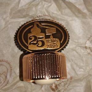 New Tito’s Vodka 25th Anniversary Collector’s bottle topper